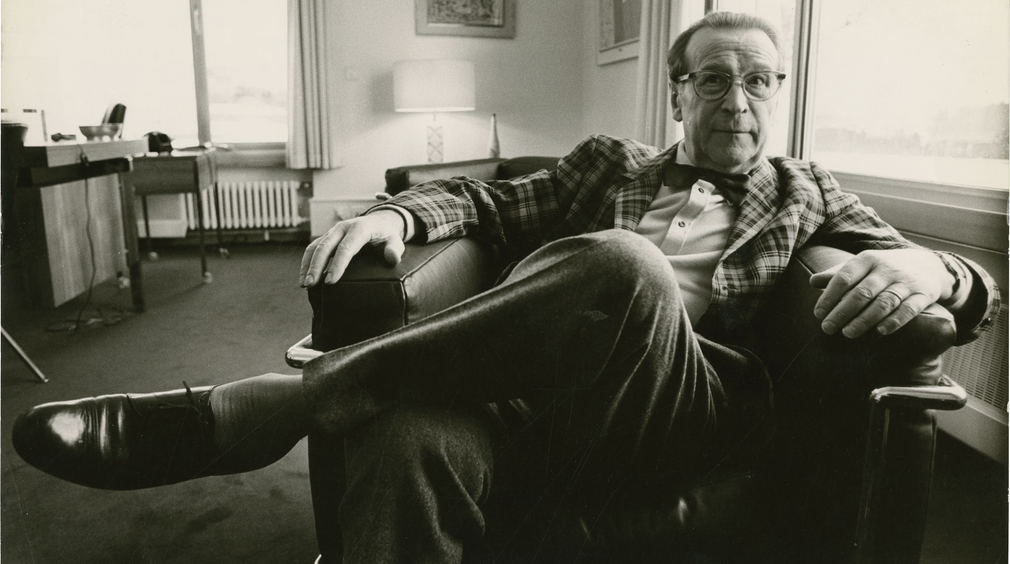 Georges Simenon fra apolitica e impolitica